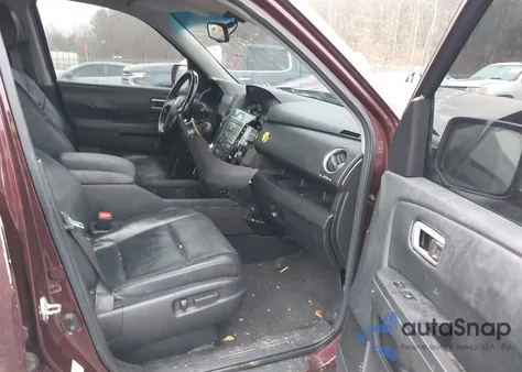 2010 Honda Pilot Touring z USA, uszkodzony, nr VIN 5FNYF3H83AB016712